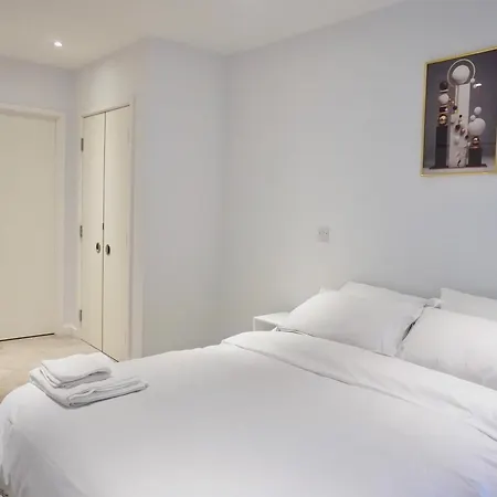Cosy Two Bedroom Apartment In Manchester Exterior photo