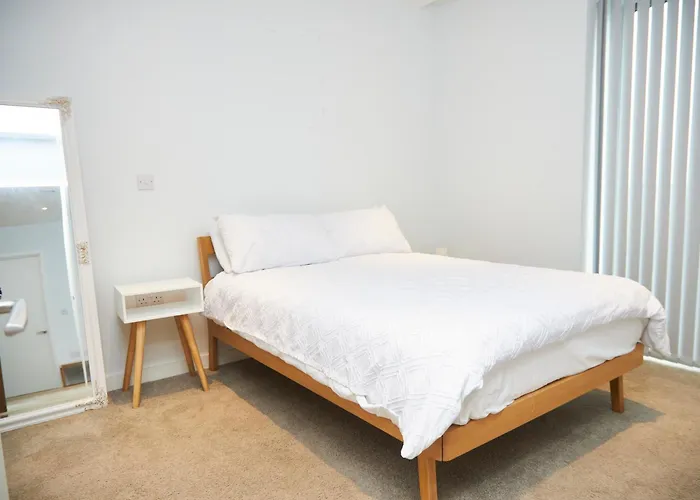 Cosy Two Bedroom Apartment In Manchester